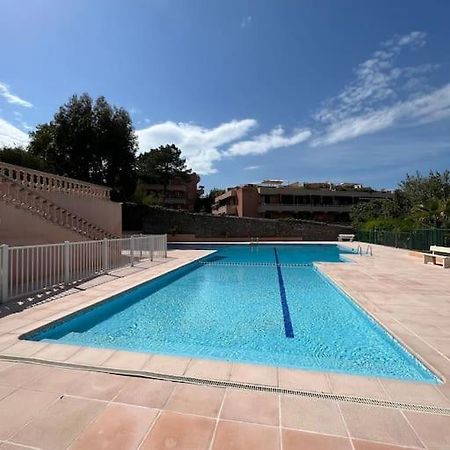 Appartement Avec Jardin Au Coeur De Saint-Tropez. Экстерьер фото
